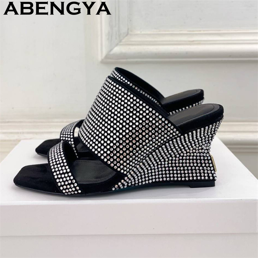 Elegant Style Rhinestone Wedge - Ethnic Fashion Week 评论和价格
